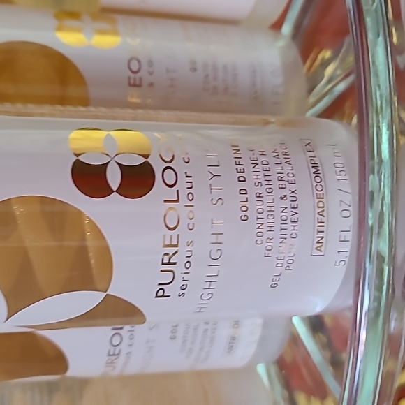 COPY - Pureology 5.1 oz. Highlight Gold Definer styling gel - Picture 3 of 6